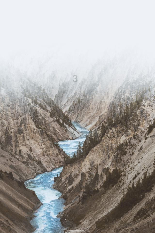逃离昏暗的废弃城